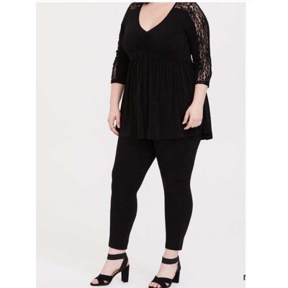 Torrid Black Tunic Top2 18/20 2X Babydoll Lace Sleeve Insert Stretch Studio Knit